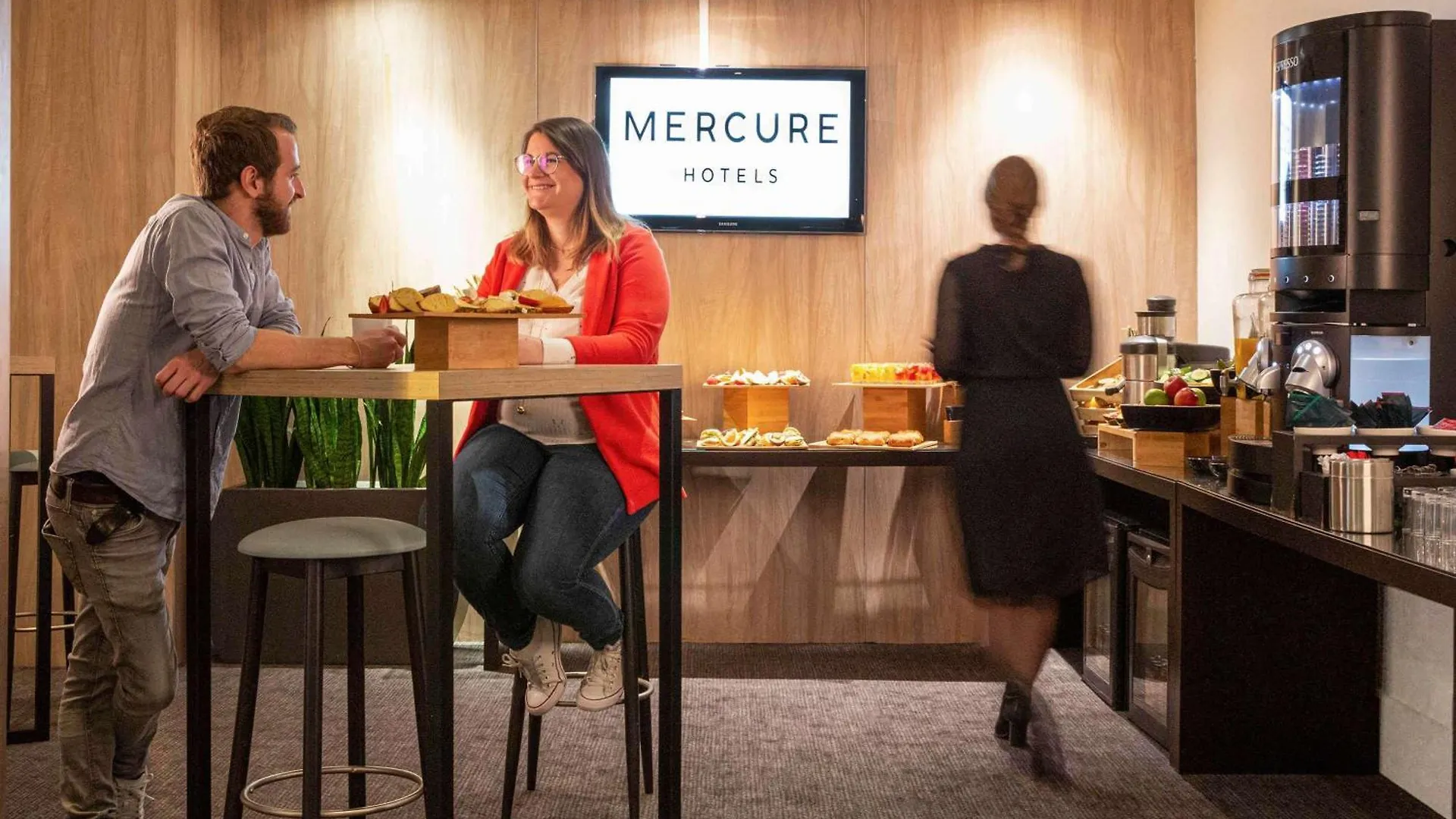 Mercure Paris Porte D'Orleans Hotel Montrouge